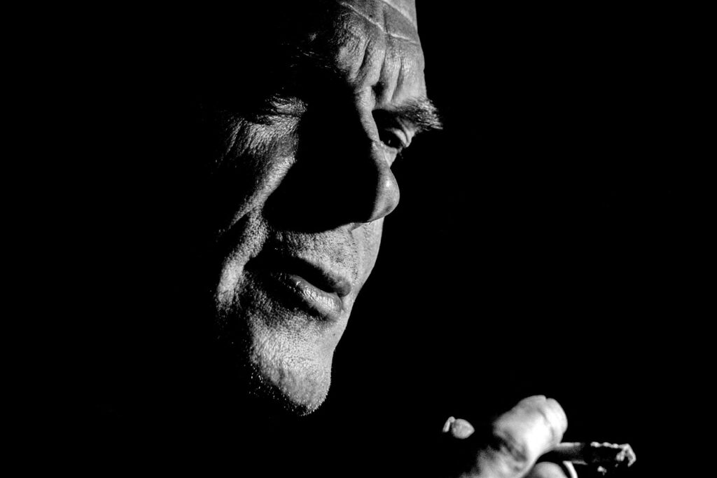 喫煙後に口臭を消す方法は会社帰りにどう活用する？