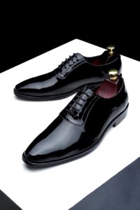 革靴のムレや臭い対策に効果的なインソールは？