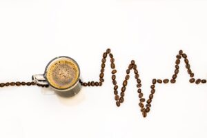 コーヒーを飲んだ後の口臭対策はデートにどう影響する？