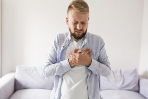 口臭の原因は乾燥かも？見分ける方法は？